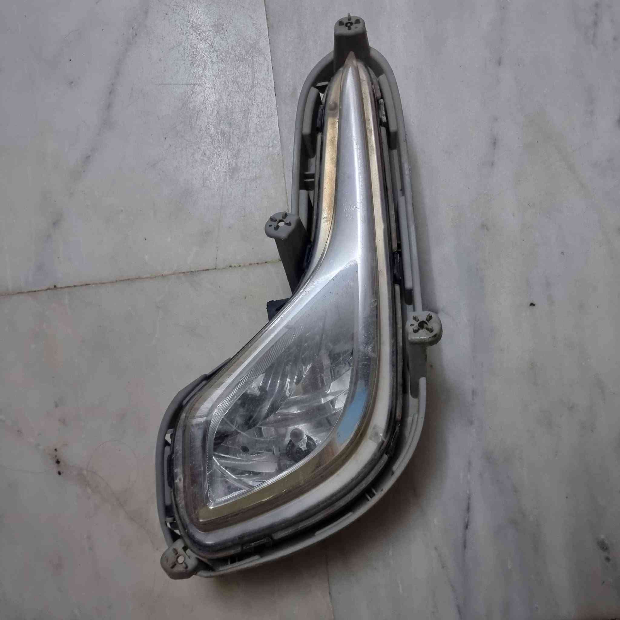 غراض اكسنت
كبات ٥ ويل حجم ١٤ اكسنت  سعرهن ٢٥ 
درايم شفت  مال وراد امريكي سعره ٢٠
كشاف جه يمنه اصلي  ١٥ 
مشط ستيرن يرادله تجفيت سعره ٣٥ قفل
ماطور ستيرن كامل شغال كامل  مع دركه  بي هزه خفيفه  سعره ١٥٠


**إذا كنت صاحب هذا الإعلان وتريد حذفه لأي سبب، رجاءا أرسل رسالة إلى الدعم الفني**
