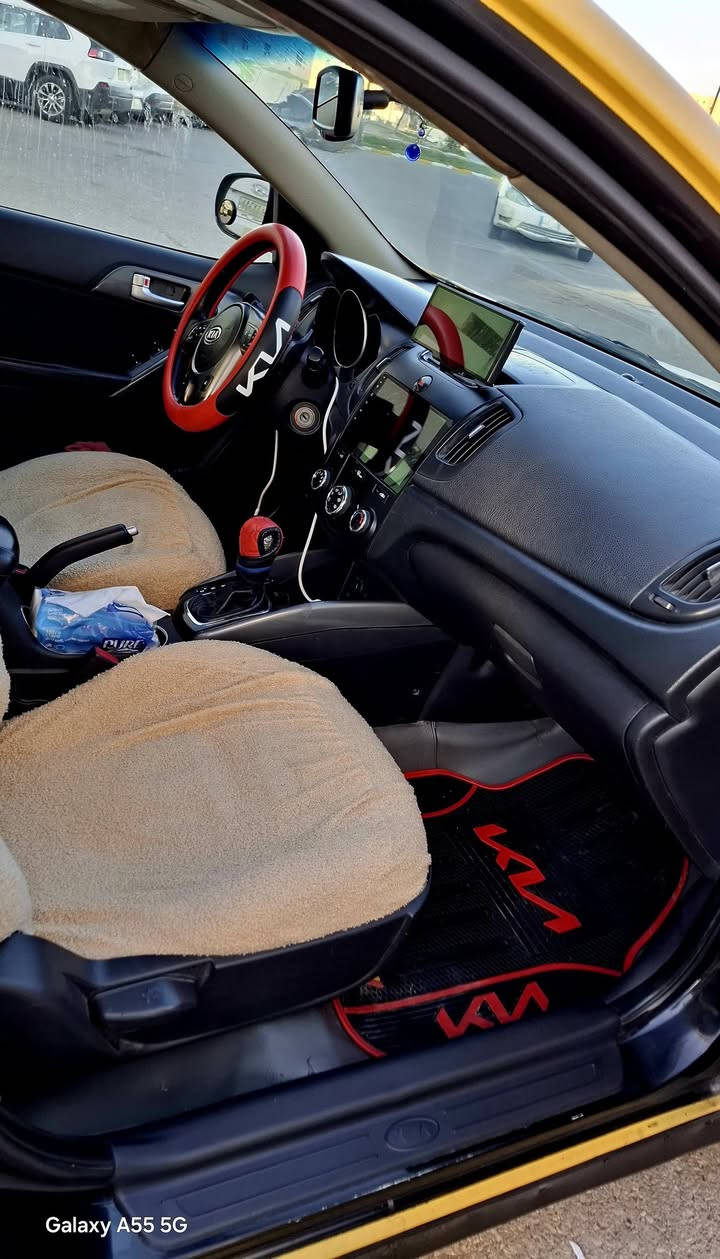 اراوس حسب القناعه ماابيع🫴👋 
كيا فورتي موديل 2012 فول مواصفات  شفتات كشنات جلد فتحه هيترات بل كشنات مثبت سرعة  تحكم قياده شاير بل مري بيه هواي مواصفات عده البصمه كير محرك  2000 دوش تبريد ثلج تخم تاير سياره جاهزه كل نقص مابيه مكاني بغداد سياره بسمي
مكان سياره بغداد


**إذا كنت صاحب هذا الإعلان وتريد حذفه لأي سبب، رجاءا أرسل رسالة إلى الدعم الفني**