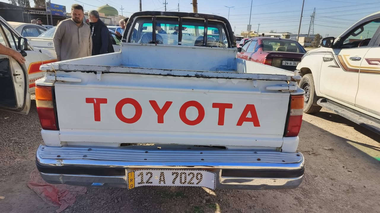 سلام عليكم بيكم موديل85 صبغ عام كهربائيات كل شغال كير محرك شرط طخم تايات جديد كربون بازين و اني صاحبو ال سعر 45 و بي مجال بصيط***********
