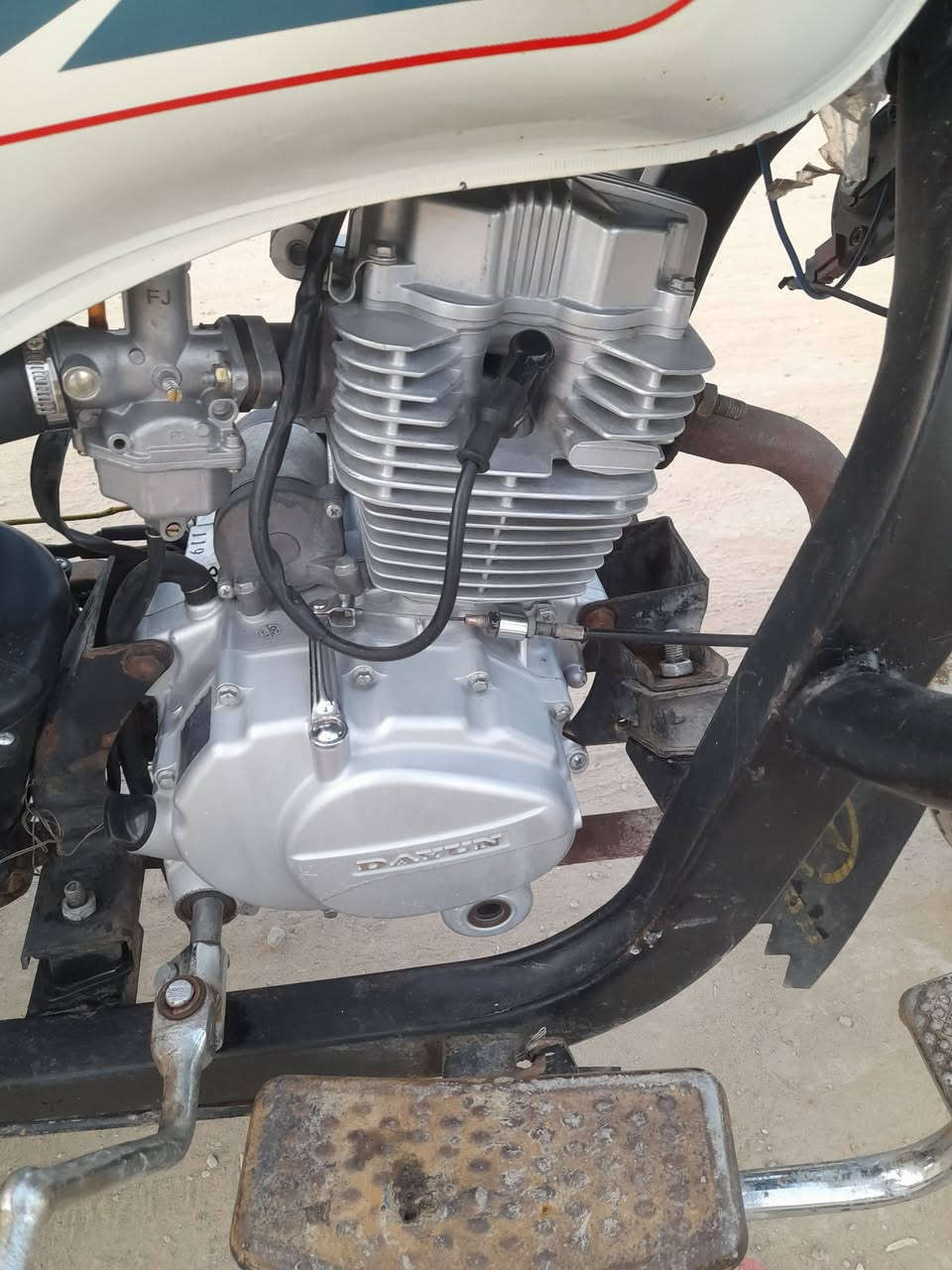 سلام عليكم ستوته البيع موديل 2013 وراق كامله محرك 22 ما مفتوح فقط بس كلجات كرهبيات شغاله سعر مليون 400 وبيه مجاى شراي مكان الناصريه سيد دخيل ***********
