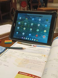 السعر:85 الف قفل ‏يجي التاب من شركة aser وي قلمة الاصلي مال الشركة وشا...