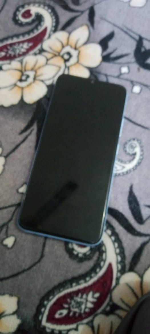 سلام عليكم  عيني هاذا جهاز  الاسم  narzo50A  ذاكرة 128 السعر  85.سعر ثابت بس شراي يدخل خاص


**إذا كنت صاحب هذا الإعلان وتريد حذفه لأي سبب، رجاءا أرسل رسالة إلى الدعم الفني**