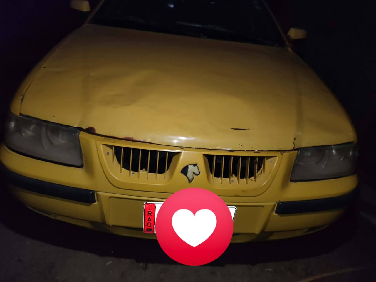 سمند موديل 11 سياره جاهزه جير ومكينه خير من الله بيها بس الباب اللي ورا السائق بي معجون*********** عنوان بغداد
