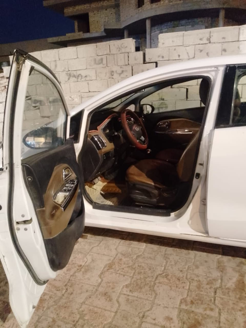 السلام عليكم
للبيع كيا ريو 2012 
للاستفسار الاتصال على الرقم 
***********
***********
