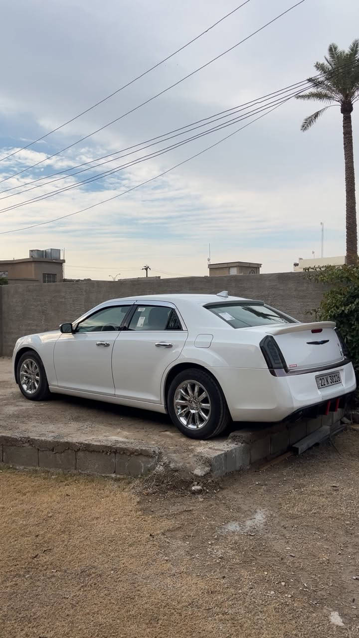 من رخصة الادمن المحترم 

السلام عليكم

كرايسلر اوباما S300 

2014  فول ماعدا السلايد ✅
ويل كروم
4بصمات  
فول تبريد تدفئه كشنات 
داخل لون احمر بلاد 
بصمه تشغيل عن بعد 
كير ومحرك مكفولات 
كشنات كهرباء 
بكلايت سموك 
لايت زينون 
تحكم كزوز فتح وقفل 
شاشه كبيره نضام SRT

السياره كفاله عامه من الدعاميه لل دعاميه

السعر 210 وبيها مجال 

لل استفسار الاتصال فقط 
***********
*********** 

العنوان صلاح الدين/ بلد / الضلوعيه
