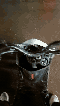 سلام عليكم دراجه للبيع ماكس عدله مال لعب مزوده  شلعه تخبل صالنصه رياضيه شغاله من اول هندر دراجه تشك كاعد الله وكيلك خيط تبخير ما بيها رقمي *********** السعر 300بيها مجال بسيط جماعت 250 رجائاً بدون احراج
