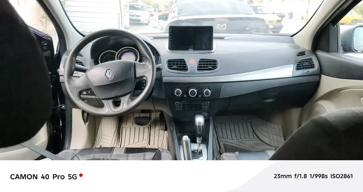 سلام عليكم
رينو فلوانس 2016 

السيارة بدون لا ضربة ولا صبغ 

فقط جراد خفيف 

السيارة حلوة ومرتبه وباسمي 

واستعمال قليل 

مكاني بغداد حي اور 

السعر 73 

وهذا رقمي 

***********
