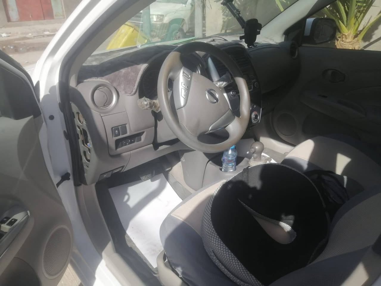 نيسان صني هندي بليته زركة 
موديل ٢٠٢٢ رقم أربيل
 سنويه تنتهي شهر ١١ سنة ٢٠٢٦
قطعتين صبغ بدون تبديل
السعر  110 وبيها مجال
المكان بصرة

للتواصل ***********
