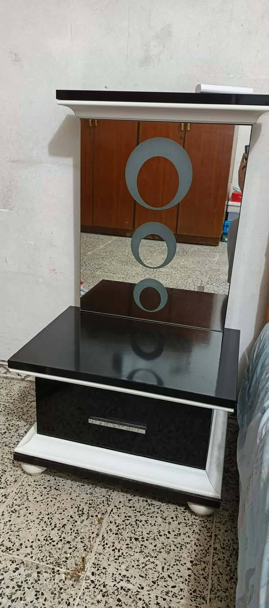 غرفه تركيه للبيع سعر 200 كامله خي الرفاق بيها مجال للشراي


**إذا كنت صاحب هذا الإعلان وتريد حذفه لأي سبب، رجاءا أرسل رسالة إلى الدعم الفني**
