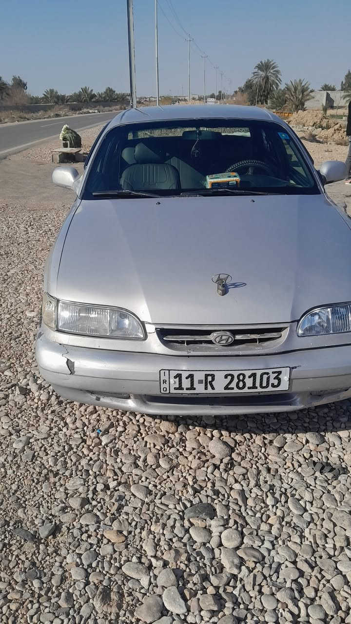 السلام عليكم رمضان مبارك///سياره سوناتا ٢ رقم بغداد دولي موديل ١٩٩٤ مصبوغه عام للجماليه السعر ٤٧$ وبيهه مجال قليل للاستفسار الاتصال على الرقم[***********]
