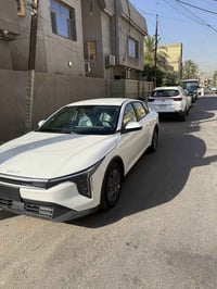 اسلام عليكم كي فور٢٠٢٥ سياره زيرو ماشيه ٩٠٠كليو بدون تبديل او دواخل او...