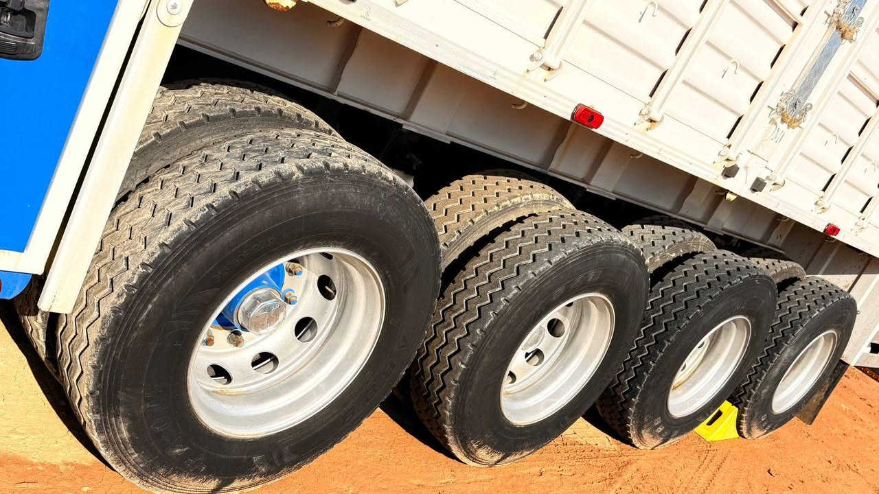 السلام عليكم
العربانه للبيع موديل 2025 تريله عراق ما مرسمه جاهزه تخم تاير ***********
السعر ٢٣٥ وبيها مجال
