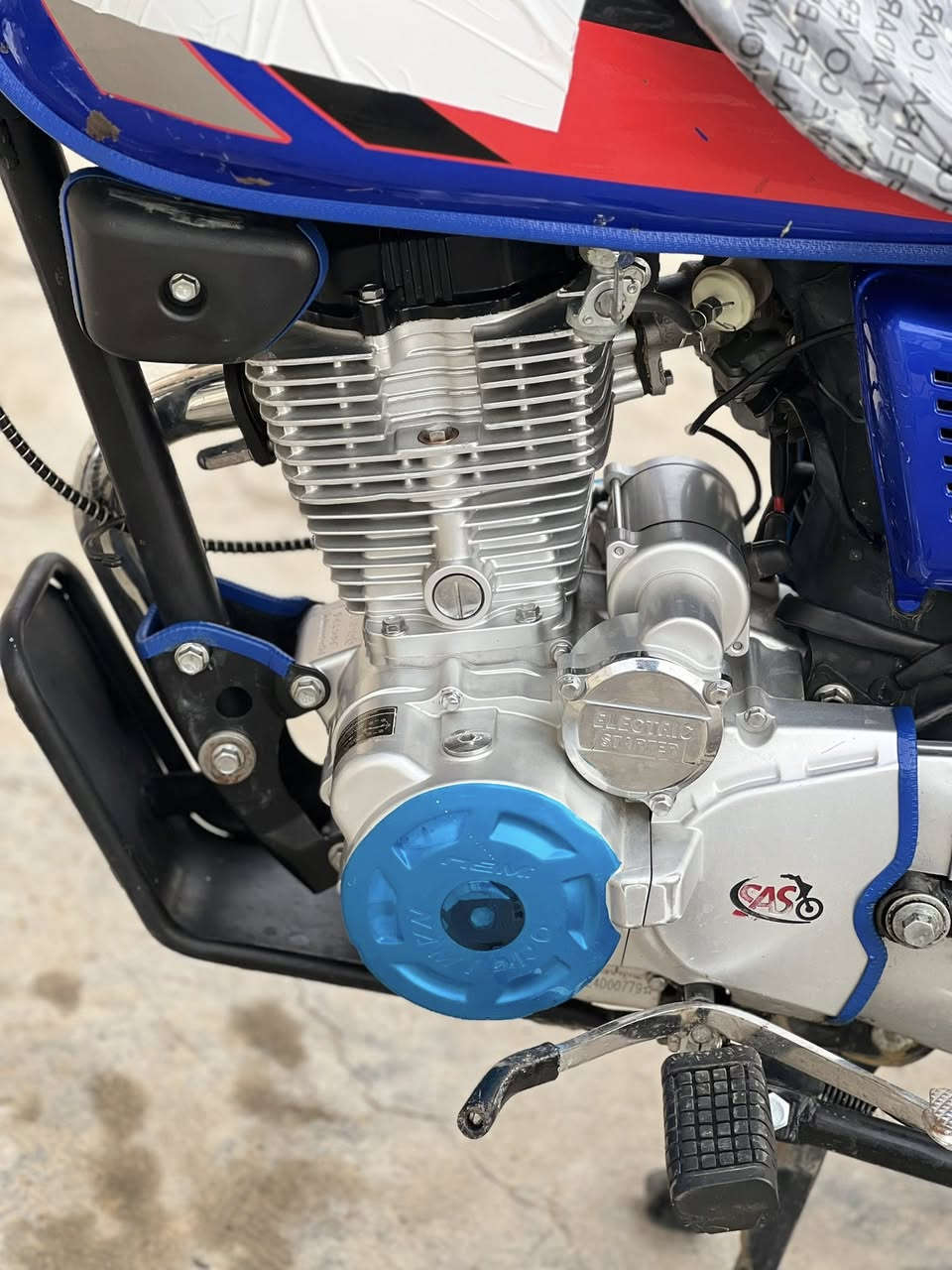 البيع نامي برو محسن 2024محرك 200ccمابي نقص ماطور امجمبزه حلو كاعد محرك ممفتوح بس قبغ فيلس مفتوح تايرات جدد كشن جديد كهرباءيات شغال ماطور ويا اوراق دفتري عنوان خانقين سعر 750بي مجال بسيط رقم***********
