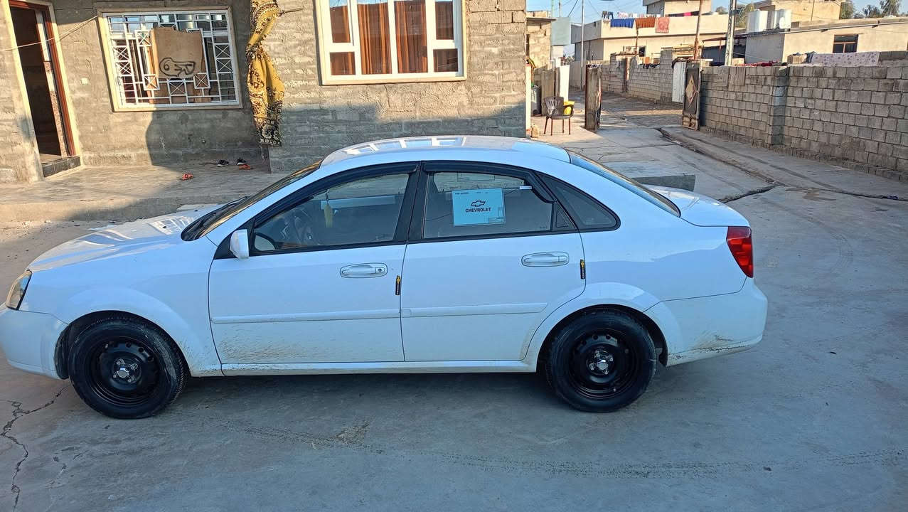 ساره اوبترا للبيع
موديل 2011
ضرر جاملغ الوراء صبغ 
سياره باسمي مكفوله وجاهزه من كلشي محرك كير شرط 
كهراءيات وايرمنيه شرط +سنويه جديده 
بيها كابون بانزين 
مكاني موصل 
سعر 88 
    للاستفسار 
***********
***********
