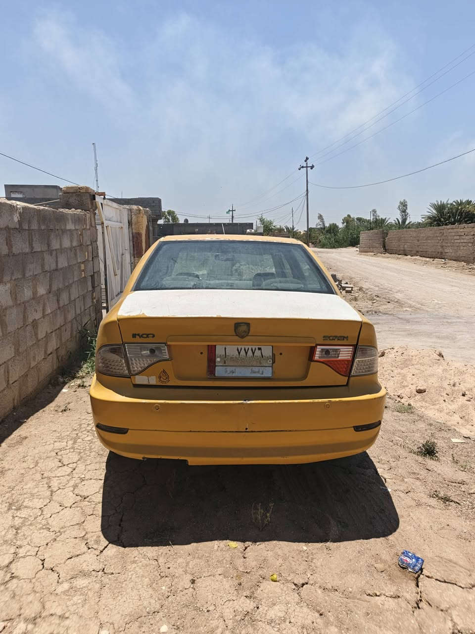 سلام عليكم 
سنمد سورن موديل 12  
يرادلها ترتيب وصبغ 
 كير جديد 
محرك نضيف 
تخم تاير 
حداديه نضيفه
سعرها 15 ورقه وبيها مجال 
عليها هيئه 
يعني ابيع ومالي شغله بيها 
راعيها يريد تحويل 
مكانها واسط
***********
