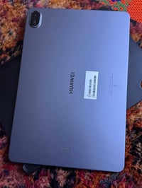 هواوي ميت باد 2025) 11.5) حقيبة هواوي الاصلي  يتميز بشاشة ورقية وضد ال...