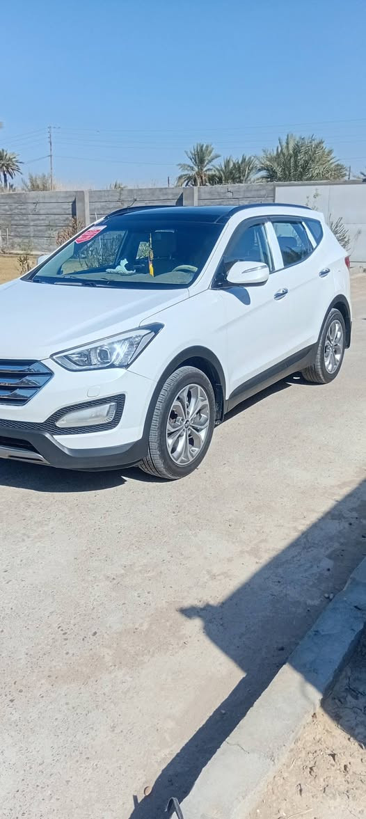 السلام عليكم
سنتافي 2014
فول مواصفات
محرك ٦ سلندر ٣٣٠٠
صدر امامي وخلفي جديد
بنراما
اضائه ترحيب
سايد بريك دكمه 
فول فول 
السعر ١٩٠ بيهه مجال 
بغداد التاجي ***********
