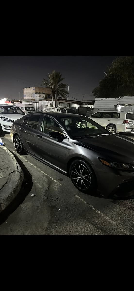 2022   TOYOTA CAMRY SE
اللون :- نفطي        

الموديل :- 2022 بانزين

سعة المحرك :- 2.500

كامره

تحكم سرعه 

تحكم مسجل 

رادار امامي 

مقاعد جلد ومخمل 

شفتات گير 

ثلاث وضعيات للقيادة

(نورمال.ايكو.سبورت)

السيارة ضربتها خلفية 

بدون ايرباك بشرط

رقم اربيل هزه وسنوية ورقم كله جديد

مكان سياره /بغداد /بغداد الجديدة 

***********
