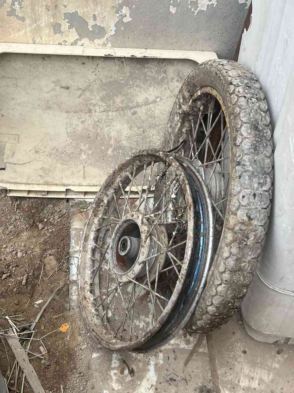 مكاين للبيع نضيفات او شواصي واحد من الشواصي اصولي وياله عدد ثنين بكاني باب الدرب ***********
