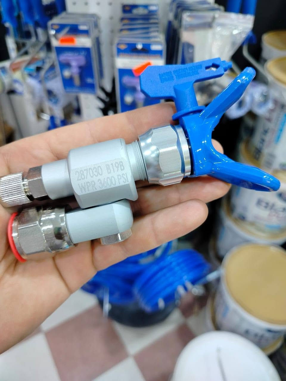 🔧 Toutes les pièces et accessoires Airless sont disponibles chez Colorado Douéra : pistolets Rongpeng, extensions, flexibles, joints, porte-buses, CleanShot, raccords rotatifs et bien plus encore. Qualité professionnelle, prix compétitifs et livraison dans les 69 wilayas.
📍 Colorado Douéra
📞 0560 91 16 01
  📦🔧 جميع مستلزمات وقطع غيار أجهزة الرش Airless متوفرة لدينا بأفضل الأسعار، مع خدمة التوصيل إلى جميع الولايات 🇩🇿


**إذا كنت صاحب هذا الإعلان وتريد حذفه لأي سبب، رجاءا أرسل رسالة إلى الدعم الفني**