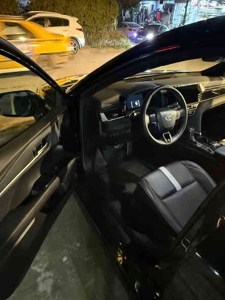 تويوتا كامري موديل 2025 هايبرد
وارد امريكي

Se (night shade)

بصمه 

داخل جلد

كشن واحد كهرباء 

السياره كله بلون الاسود 

كلشي موضح بلصور حادثه ورقم شاصي هم موجود 

ماشيه 4 الف 

السعر 25,000$

250ورقة وبي مجال 

للاستفسار:***********
