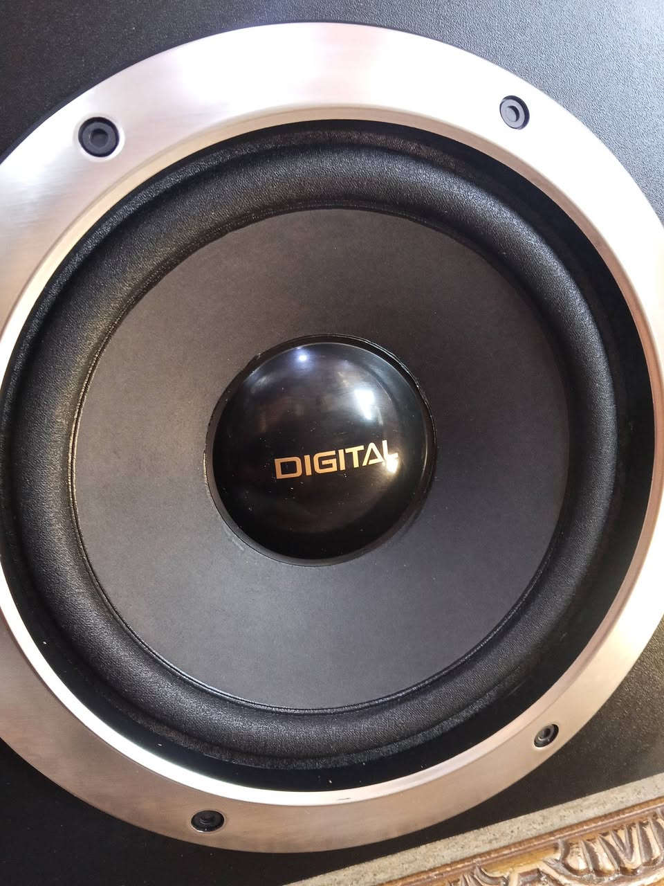 السلام عليكم اخوان سماعات ايوا نضيف جدا مع الوجوه الاماميه للستفسار راسلني وادلل


**إذا كنت صاحب هذا الإعلان وتريد حذفه لأي سبب، رجاءا أرسل رسالة إلى الدعم الفني**