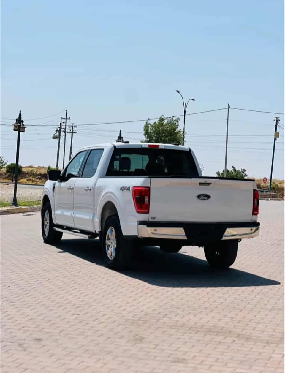 فورد F150XLT كلين تايتل رقم دهوك 8 سلندر شرط تحويل للتواصل ***********
