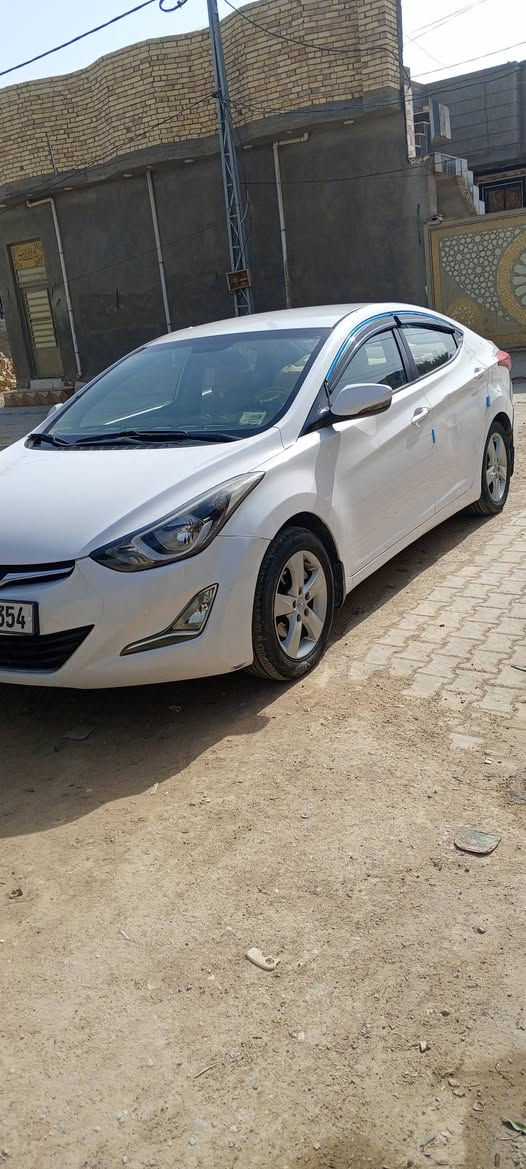 السلام عليكم. الانترا 2013خليجي للبيع بسمي نضيفه السيارة وحلوه بيها قطعتين بدون  معجون  تجي وتعرف كل تفاصيل السيارة*هذا رقمي ***********
