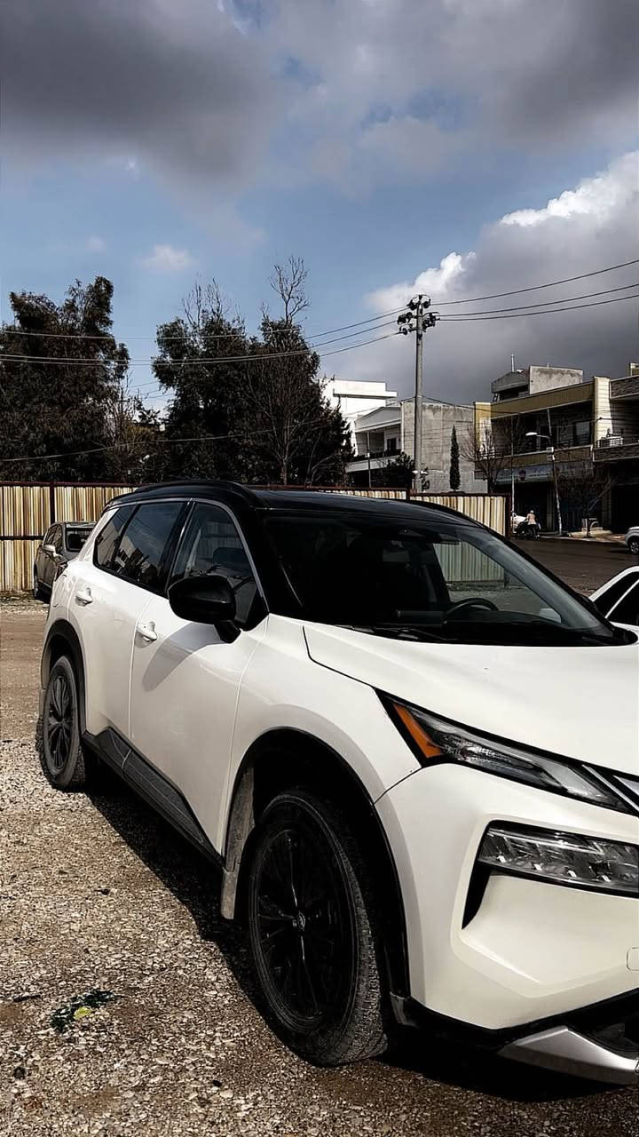Nissan rogue sv midnight 2023 

گێر و مەکینە بە شەرت 2 پارچەی بۆیاخ ھەیە, سەنەوی و هەزەی تازەیە. مواسەفات سپۆرت سێ گێر ، کوشن نیو جڵد ، شاشە،  پانۆراما، کوشن هیتەر، سوکان هیتەر، رادار، حەساس. تەنها٢٢،٠٠٠ رۆیشتووە 
نرخی ١٤٨ گەڵا و معامەلەیەکی کەم
***********
*********** كويسينجاك, أربيل
