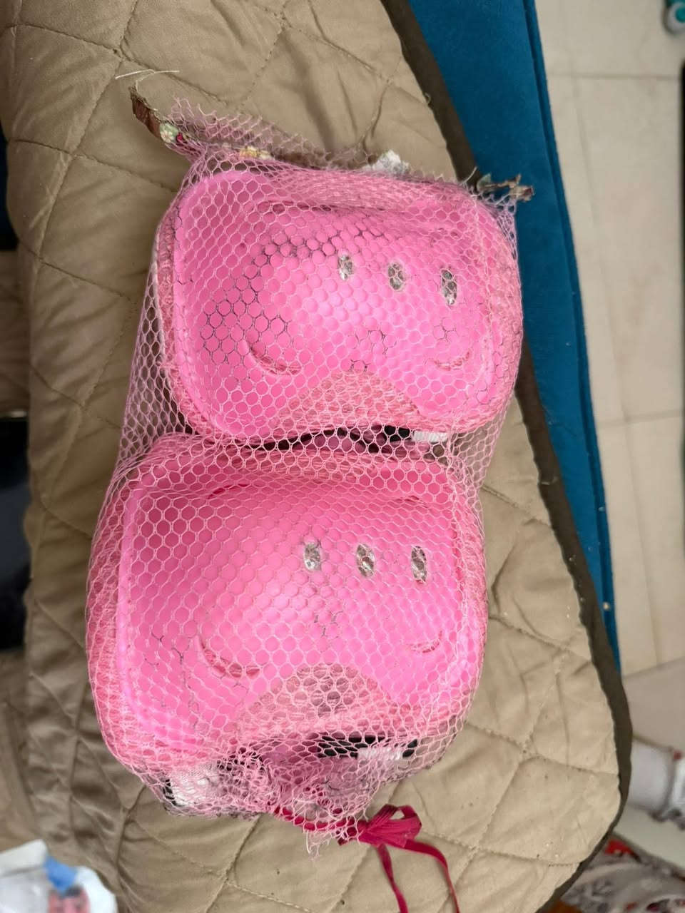 مجموعة اغراض بايسكل للبيع


**إذا كنت صاحب هذا الإعلان وتريد حذفه لأي سبب، رجاءا أرسل رسالة إلى الدعم الفني**