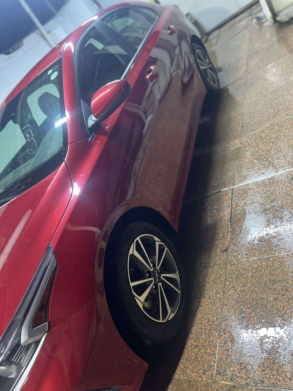 فورتي موديل 2024 حادث فقط بنيد مبدل السعر 155رقم أربيل دخول جديد رقم الهاتف ***********
