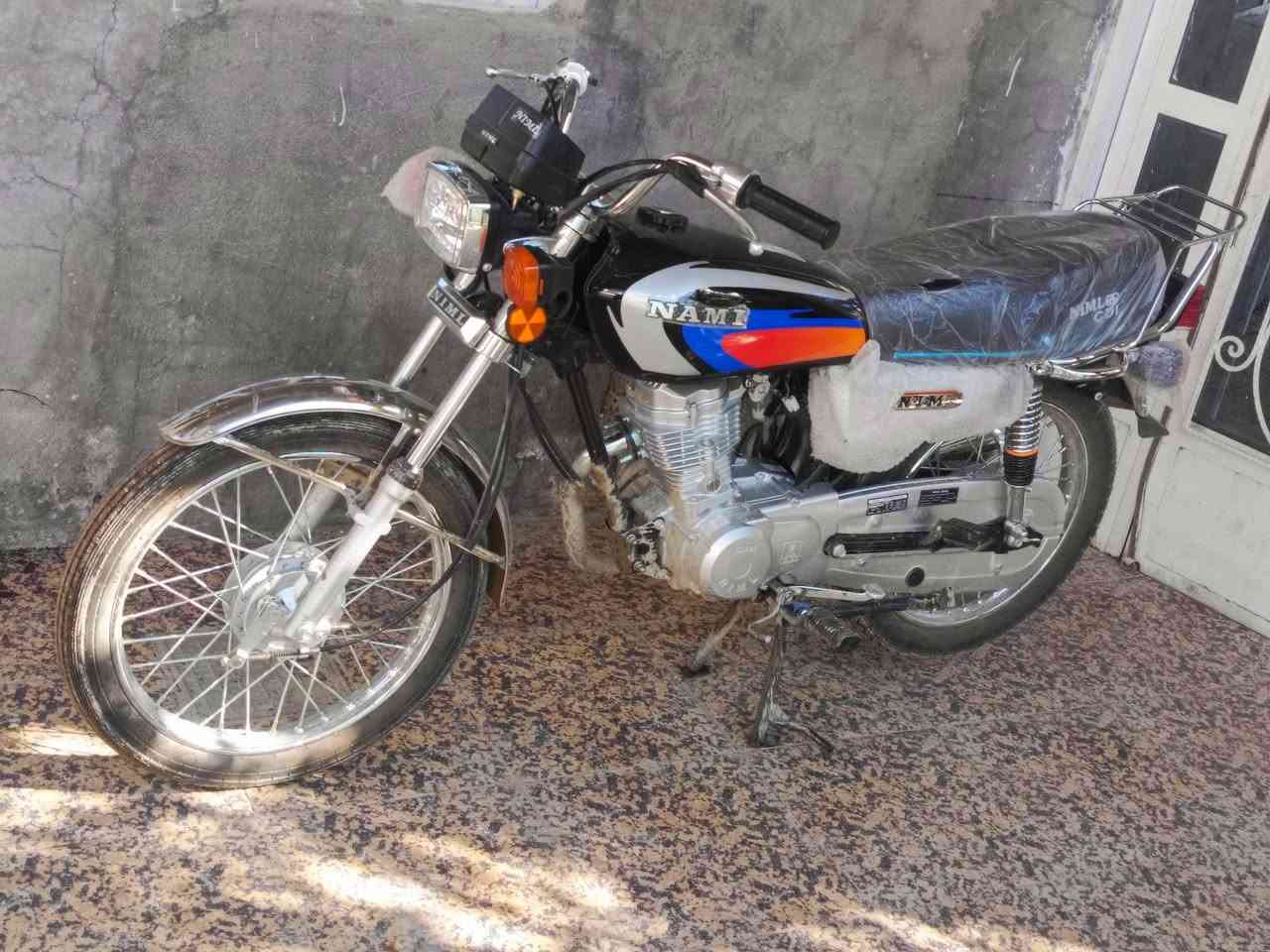 السلام عليكم دراجه نامه للبيع اوراق استنساخ موديل26لون اسود مكفوله كفاله عامه الدراجه جديده مكاني بابل الاسكندريه السعر 700قفل رقمي ‏‪***********‬‏
