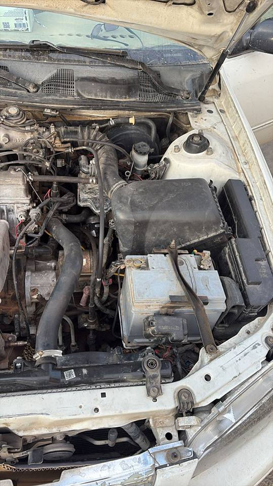 كامري موديل 2001 صبغ مو حزام بس ابيع حزام جاهزه شرط التحويل عليه غرامه 1375000
ينزل من سعره محرك كير مابي عيب تايرات جدد تبريد شغال 
سعره 78$ وبيه مجال قليل*********** كركوك, العراق
