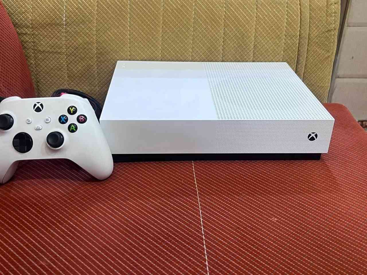 وان اس للبيع فول نضافه واحد تيره


**إذا كنت صاحب هذا الإعلان وتريد حذفه لأي سبب، رجاءا أرسل رسالة إلى الدعم الفني**