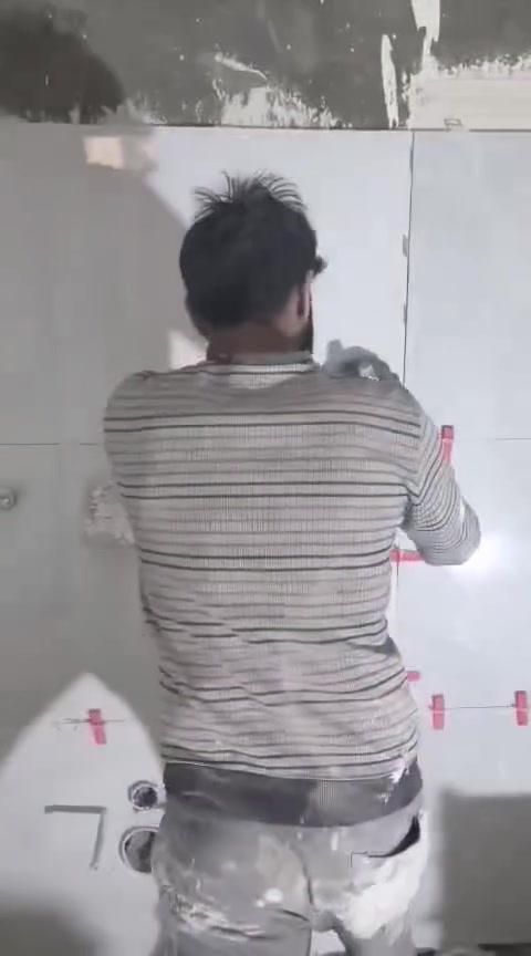 كادر خلفات سيراميك درجه اولى مكان العمل بصره ***********
