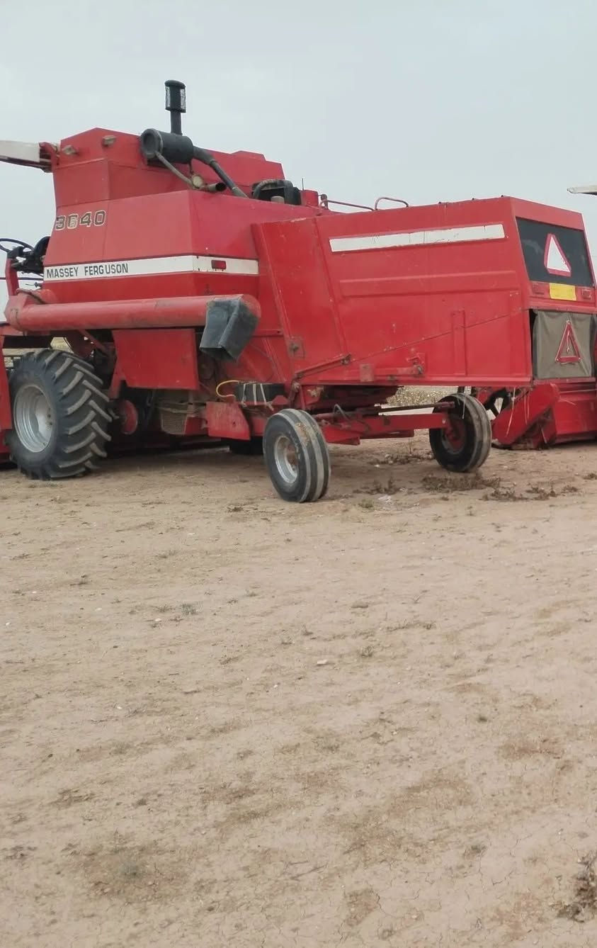 السلام عليكم موجود حاصدة فوركسن موديل 99 مكفولة كفالة عامة لا كسر لا لحيم بعد وضع شركة طخم تايرات العنوان موصل الاستفسار على الرقم *********** اسيا ***********
