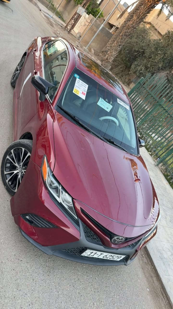 السلام عليكم
للبيع كامري 2018  PLUS SE وارد امريكي
رقم بغداد الدولي 
فول للاخيرماعده البصمه  جلد سلايد
كشنات جلد شاشة كبيرة شفتات ستيرن
كشن سايق كهرباء
تحديد سرعه وتحديد مسار
شفتات ستيرن
كشن سايق كهرباء
شاشه وكامره خلفيه 
رادار امامي وخلفي 
نقطه عمياء
اشاير بالمري 
وباقي المواصفات المعروفه
السياره ماشيه 60  ألف مايل 
حادثها مرفق بنيد مصبوغ وجاملغ بي بارد
السعر 168$ ورقه
***********
