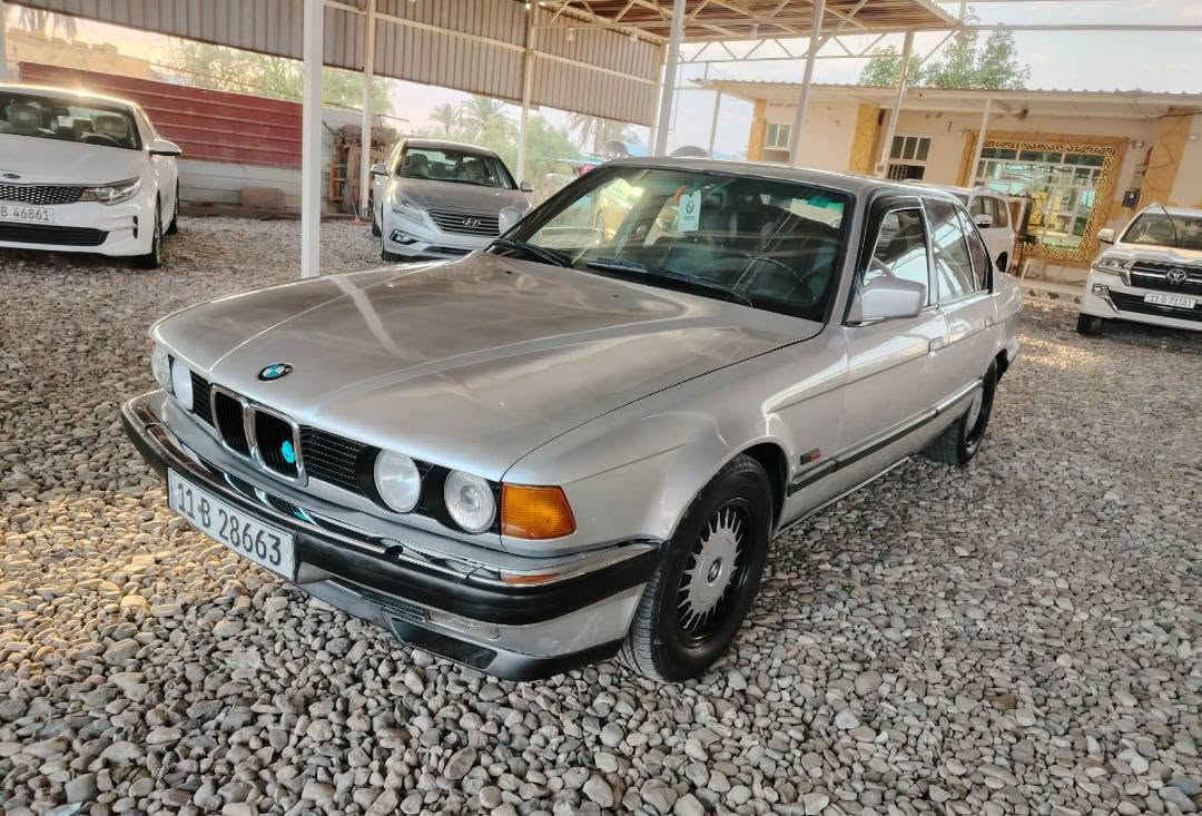 السلام عليكم للبيع BMWحجم735السياره جديده وجاهزه رقم بغداد بسمي تحويل مباشر السياره جاهزه للاخير مكينه وكير وكشر وتبريد وصدر امامي خلفي صبغه جديده عله ايدي الف متخسر عليهه
السعر 60وبيهه مجال 
العنوان بابل الشوملي 
***********
السلام عليكم للبيع BMWحجم735السياره جديده وجاهزه رقم بغداد بسمي تحويل مباشر السياره جاهزه للاخير مكينه وكير وكشر وتبريد وصدر امامي خلفي صبغه جديده عله ايدي الف متخسر عليهه
