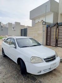 وبتره موديل ١٣   ماشيه 250kmقابل للزياده   بيها قطعتين   1 البوند كامل...