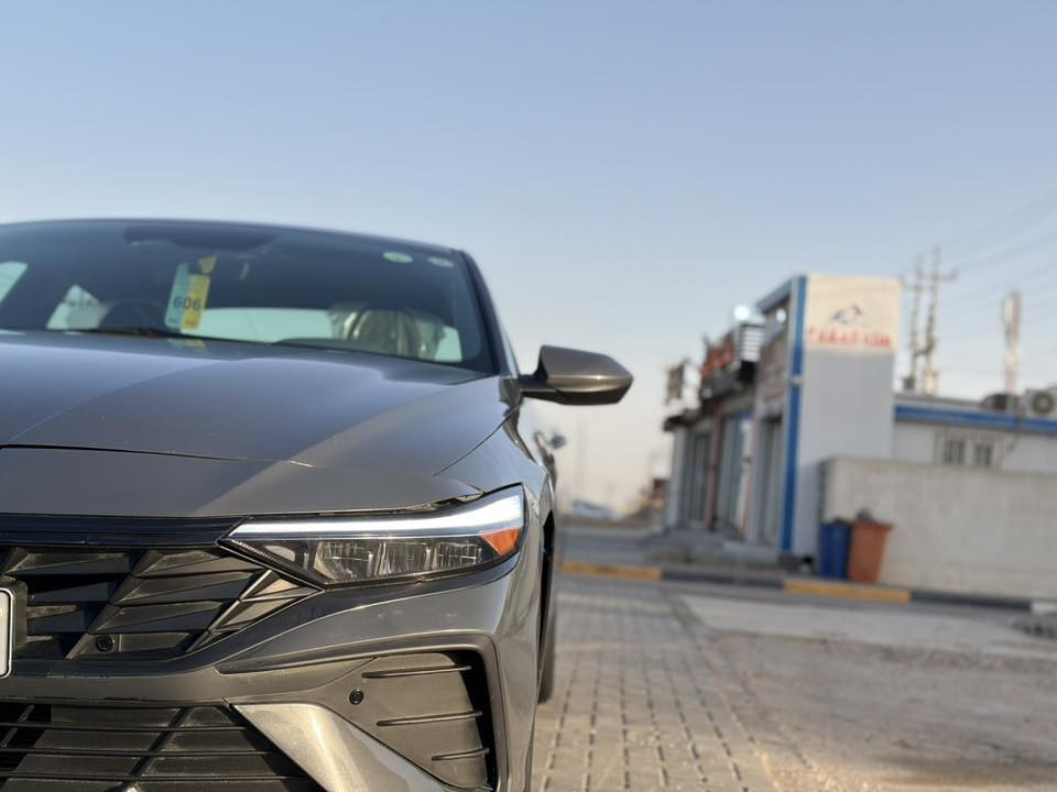 سلام عليكم اقره المنشور قبل لاتتصل
هيونداي النترا صالون للبيع فقط بدون مراوس
موديل 2025
ماشيه 12الاف  بحالة الوكالة
دخول جديد وترقيم اربيل بااسم شركة 
حادثها تبديل بنيد فقط بدون دواخل شاصي بدنه راديترات كلها ابلاديه شرط ع الفحص 
مواصفات السياره
محرك 2000دوش المرغوب
دخول مفتاح
فول تحكم ستيرن جهتين 
شاشه كاربلي 
رادار امامي
رادر خلفي 
كامره 360
تنبيه مغادره المسار
تنبيه الاصطدام الامامي
تنبيه النقاط العمياء
بلوتوث 
شحن وايرلس
حساس ضغط الهواء
مثبت سرعه

بريك تفاعل اوتتماتيك اثناء اقتراب من الجسم انظمة قياده Drive mode ثلاث وضعيات
لايت حاجب لد
  abs نظام
مكاني بصره 
السعر 165$
***********وتساب اتصال
 إشارة إلى الأصدقاء 󱢏
