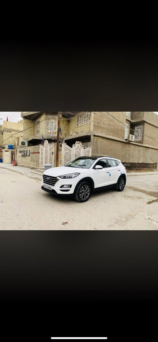 توسان موديل 20 خليجية فول مواصفات
رقم اسليمانية تحويل ثاني يوم 
مستعجل ع بيعتها 
السيارة كفالة من الفتح والصبغ والتبديل برغي واحد ممفتوح بيها كير مكينة برغي ممفتوح بيهن ماشية 37 كيلو  شرط سونار وين ميعجبك 
ملاحضة السيارة بيها بارد كلش قليل بل جاملغ الخلفي بدون قطرت صبغ وبدون فتح وبيها حالوب ممبين اصلن القمارة كزار بانوراما ع طولها  الصفاح مابيها شي بس البنيد شوية بي حالو وتعرفو يصلح بجهاز وينطيك بي ضمان سونار بس اني ماعندي مجال اسوي لان محتاج فلوس 
السعر 187 وبيها مجال ومستحيل اكو توسان 20 كفالة بهيج سعر ودور وشوف 
العنوان بغداد 
رقم الهاتف : ***********
