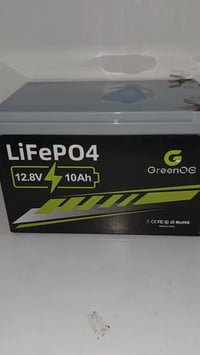 بطارية ليثيوم فوسفات • ١٢ فولت • ١٠ أمبير