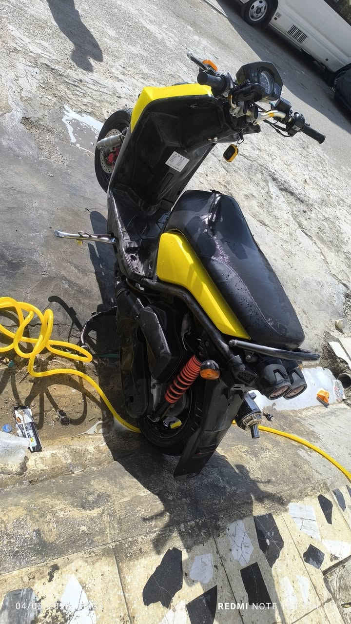 سلام عليكم شباب سكس جبلي نضيفه صالي شهر من منزله  من ربه رايدعة مليون 350  بيهة مجال *********** دراجه بلاديه بيهة مجال
