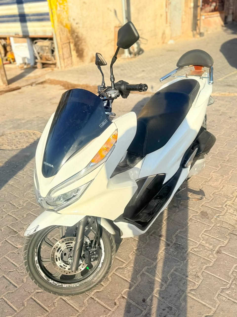 سلام عليكم شباب pcx جيل الثالث ياباني • مكفولة مكينه حساسات شغاله دراجه خير من اللّٰه مكاني مدينه الصدر
السعر $17
خاص مفتوح
***********
