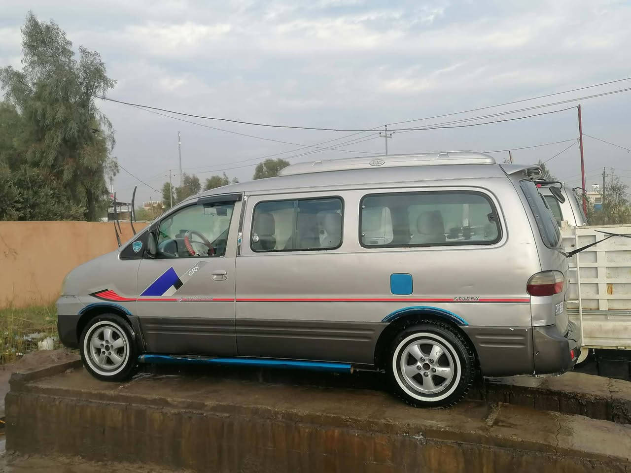 السلام عليكم ستاركس 2007 رقم بابل تحويل ثاني يوم مصفره مرور وهيئه سياره مصبوغ للجماليه اثر جراد وشخوط شواصي الاماميه بيهن تعمير مكاني ديالى زارغنيه السعر 75 وبيها مجال قليل مراوس يرهم ببريجو كيا بسته نظيفه هم يرهم  ***********
