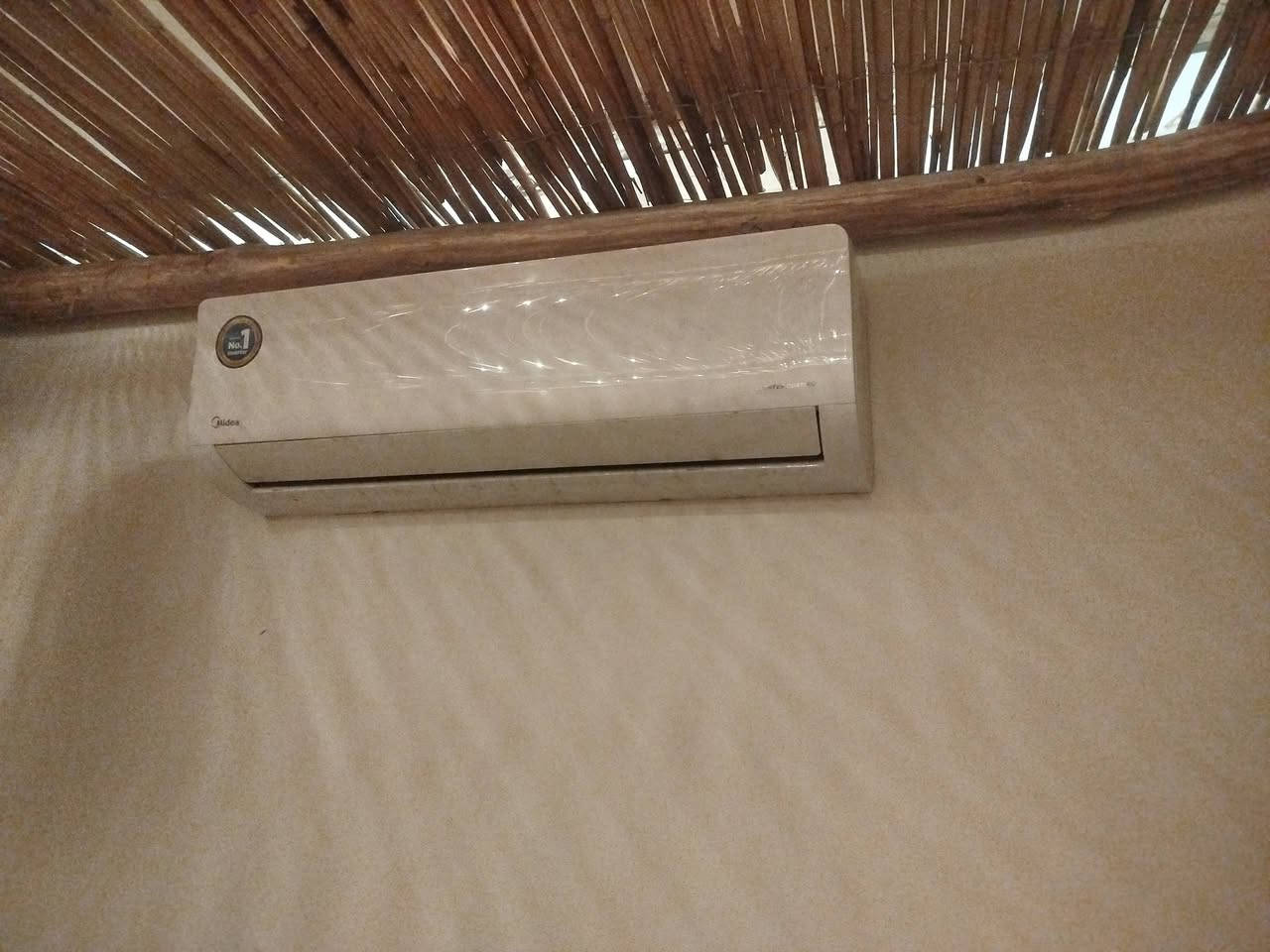 غراض لبيع مستعملة شهر واحد ***********
