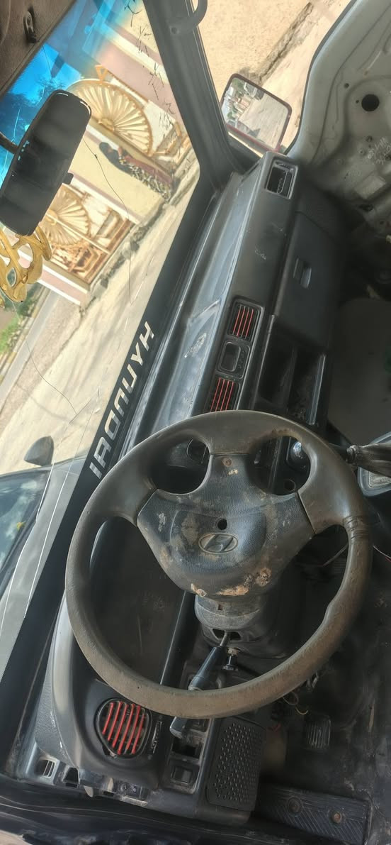 بۆفرۆشتن
ئاڕموو سەنەویە!
18گڵاو مەجالیکی برایانە
ڕەقەم مووبایل ***********
