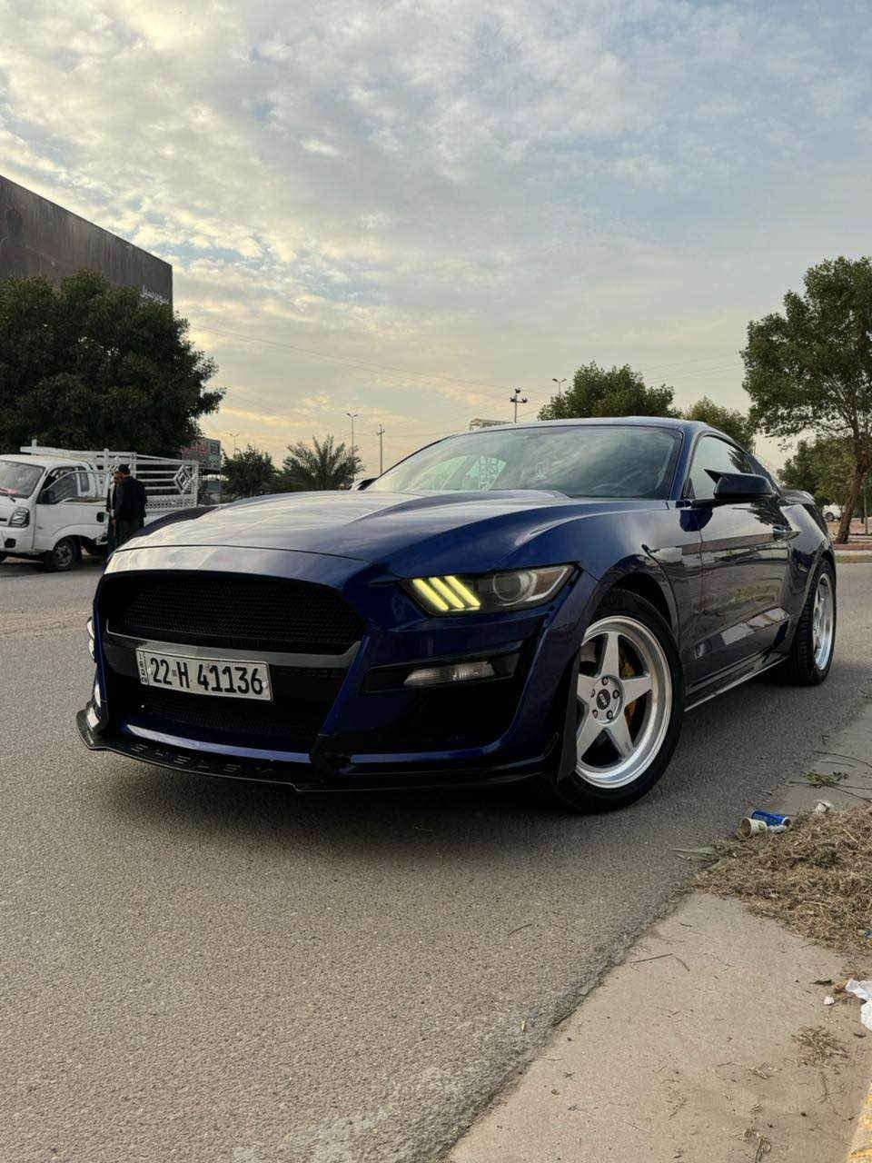 السلام عليكم 
فورد موستنك ايكو بوست 2016 فول مواصفات بريميوم كير عادي ماشيه 70 مايل حقيقي حادثه جاملغ خلفي فقط صور الحادث مرفقه السياره جديده بمعنى الكلمه و عليه هوايه اضافات رقم اربيل شرط التحويل مكان السياره بغداد السيديه وهذا رقمي *********** حيدر بغداد, العراق
