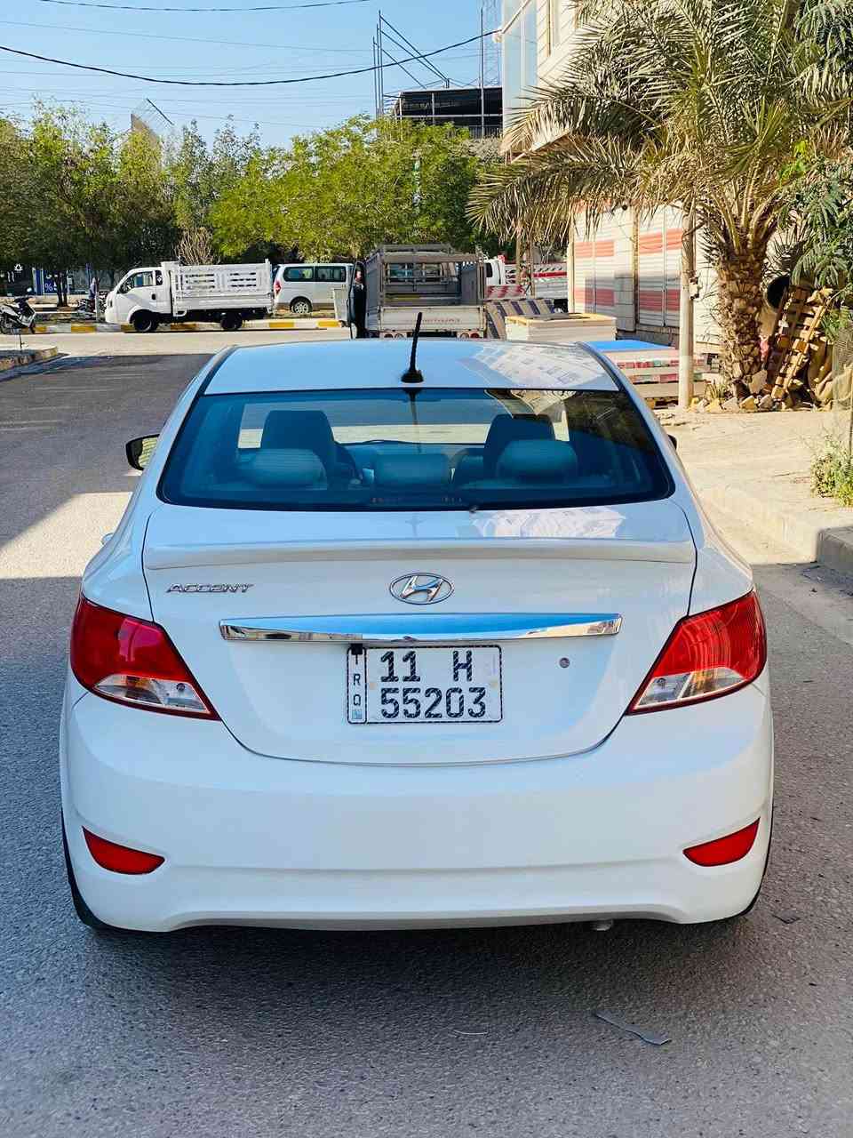 اكسنت 2016 امريكي 
محرك 1600 رقم بغداد بسمي 
جاهزه السياره من جميع النواحي 
بيه بنيد او نص جاملغ خلفي صبغ فقط 
مكانه نجف سعره 98 بيه مجال بسيط 
للاستفسار *********** النجف, العراق
