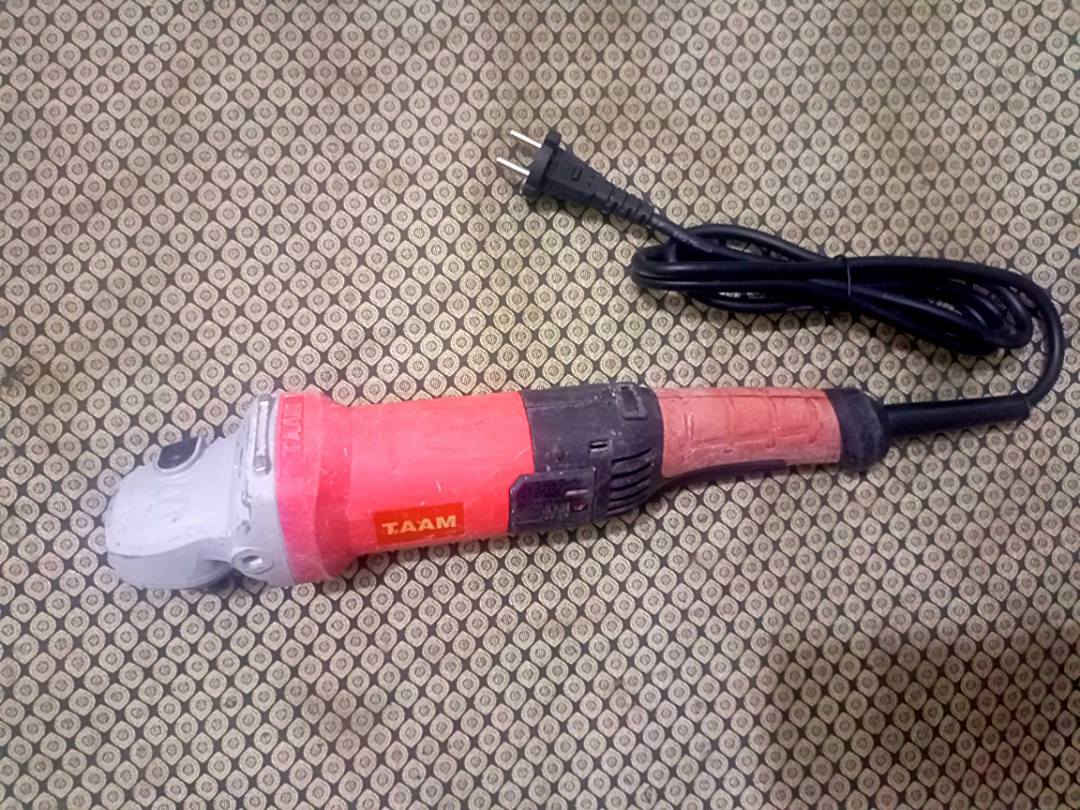 سلام عليكم
كوسرة ماركة ميلوكي حجم 230
نضيفة سعر 85

كوسرة ماركة تام نضام السرع حجم 125
نضيفة سعر 30

كوسرة ماركة انجيكو حجم 125
نضيفة سعر 30

مكان بغداد البلديات يوجد توصيل 
رقم واتساب ***********
